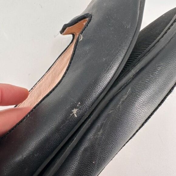 Aldo Women’s  Leather Black and Metallic Gold Flats Loafers Size 7.5 - Picture 4 of 9